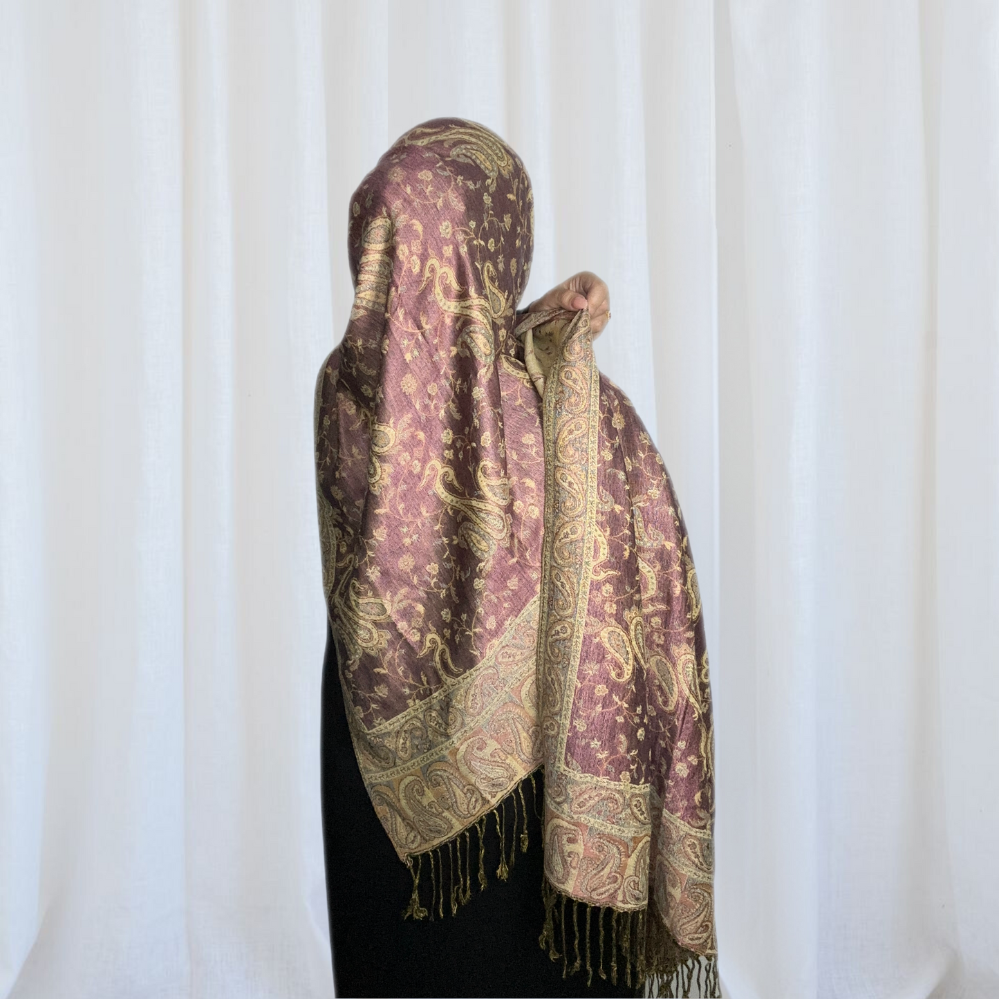 Paisley Pashmina Scarf, lots of different colour choices. Fashionable and elegant print. Luxury Hijabs from Hana Hijabs UK.