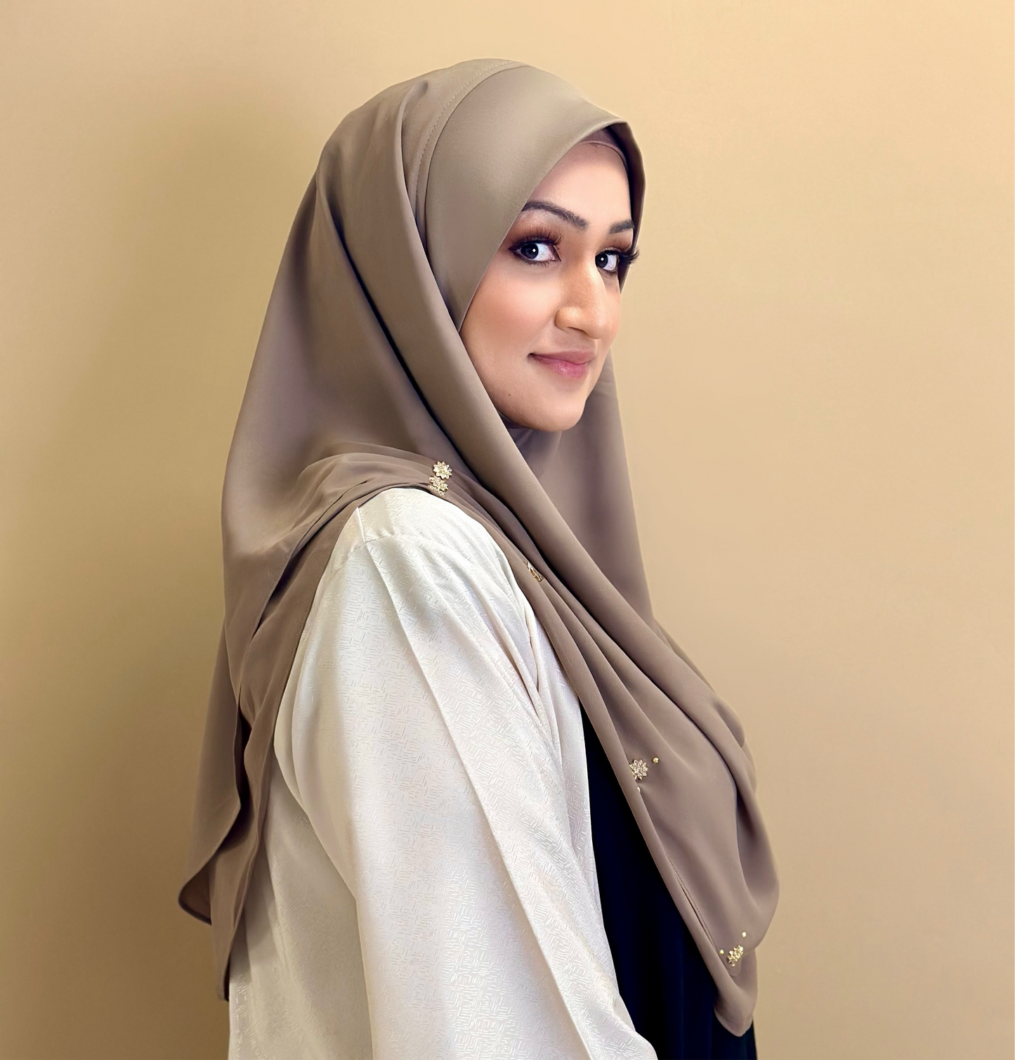 Slip on hijab, Hana Hijabs UK.