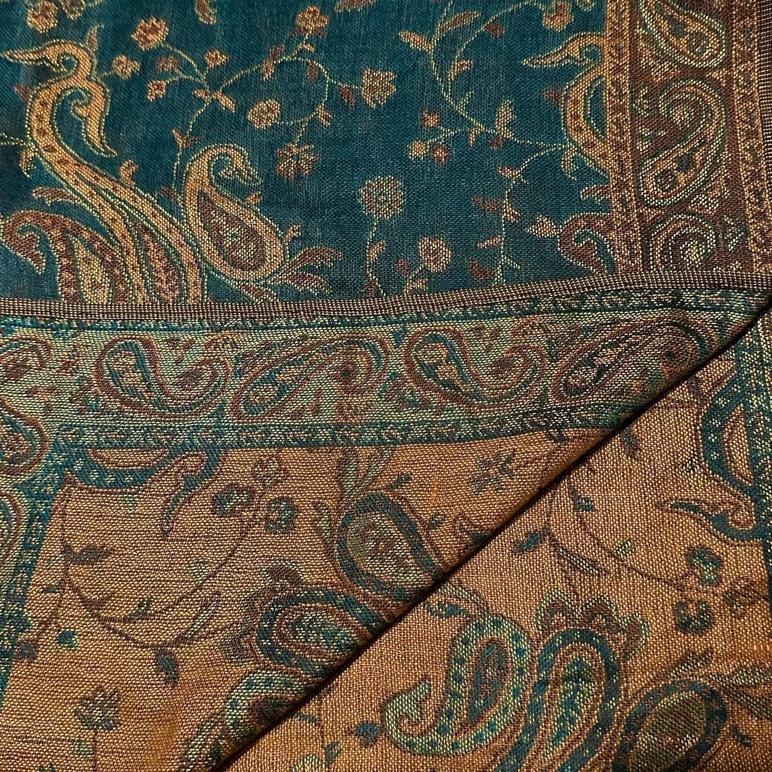 Pashmina Scarf. Fashionable and elegant print. Luxury Hijabs from Hana Hijabs UK.
