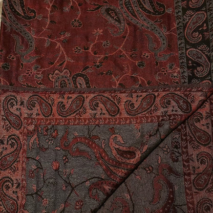 Paisley Pashmina Fashionable and elegant print. Luxury Hijabs from Hana Hijabs UK.